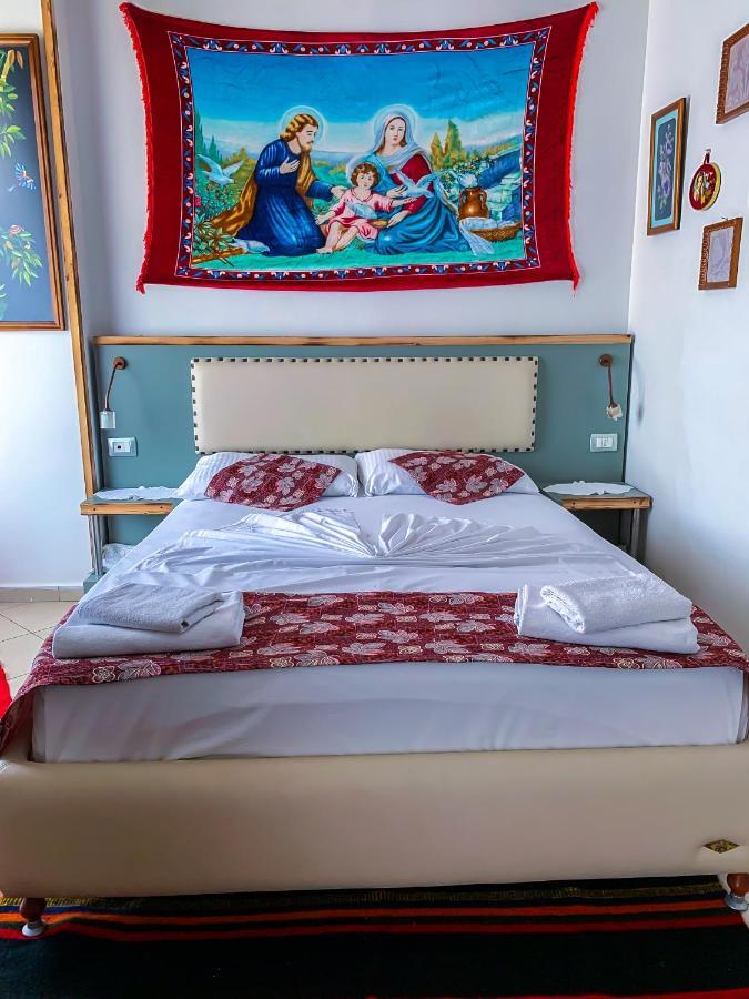 סרנדה Oda'S Room מראה חיצוני תמונה