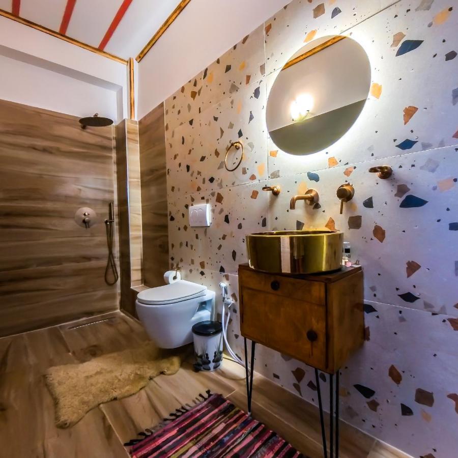 סרנדה Oda'S Room מראה חיצוני תמונה